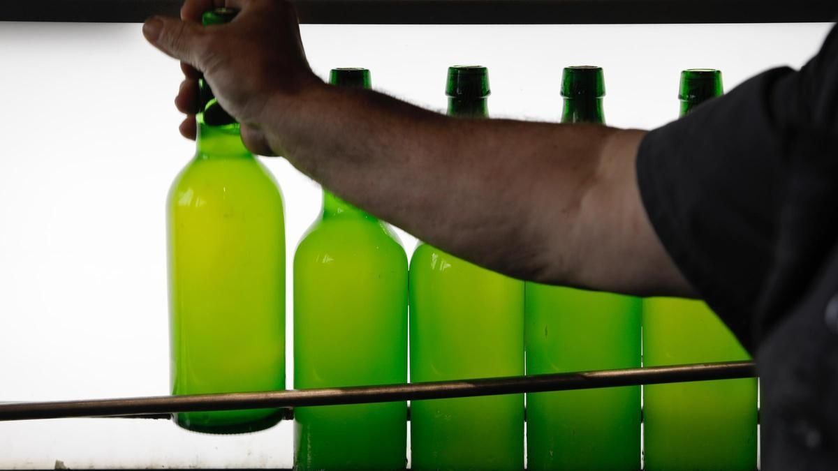 historia de la botella verde de sidra